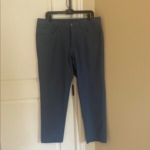 Lululemon blue stretch jeans style pants size 35